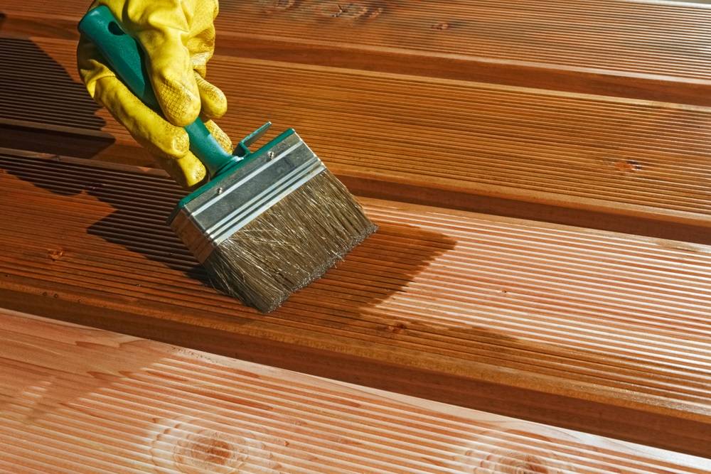 Hout behandelen